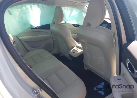 2022 Volvo S60 B5 Momentum из США, поврежденный, VIN 7JRL12TZXNG162556